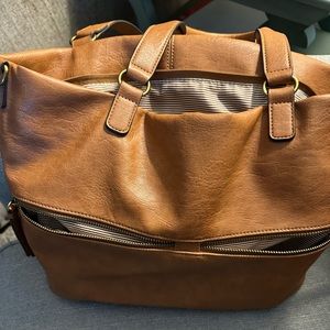 Market and spruce purse